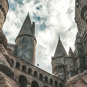 Meet your Posher, Kendy